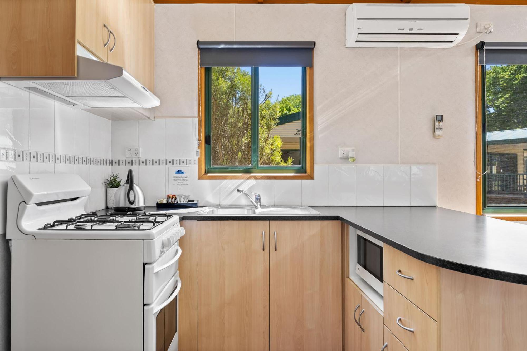 Eureka Stockade Holiday Park Ballarat Room photo